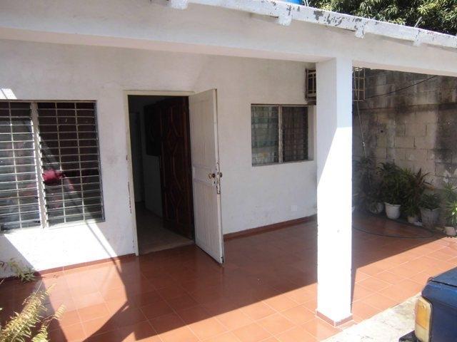 Casa en Venta  Avenida Goajira Luis Collantes Rentahouse Codigo MLS1610324