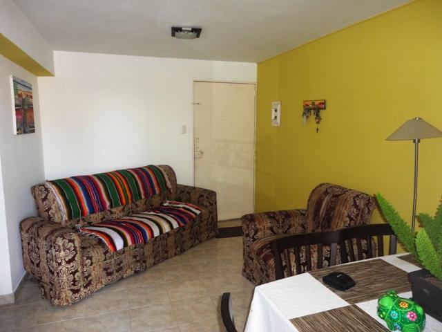 HERMOSO APARTAMENTO EN  CASCO CENTRAL PRECIO DE OPORTUNIDAD!!