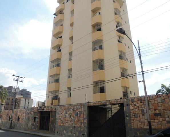 Venta de apartamento en Maracay El Bosque cod:1617409