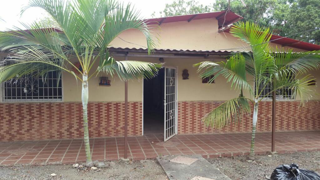 Vendo Casa Recibo Vehículo