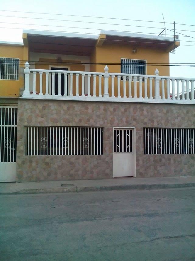 SE VENDE CASA