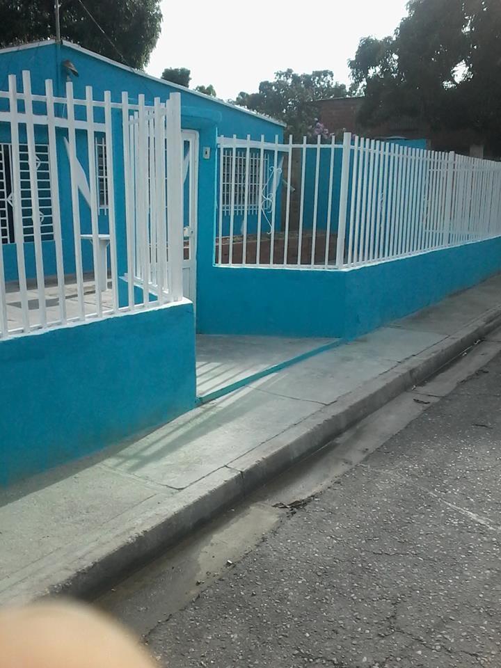 Vendo casa en Jacinto Lara frente al parque Recreacional Sur  EDO