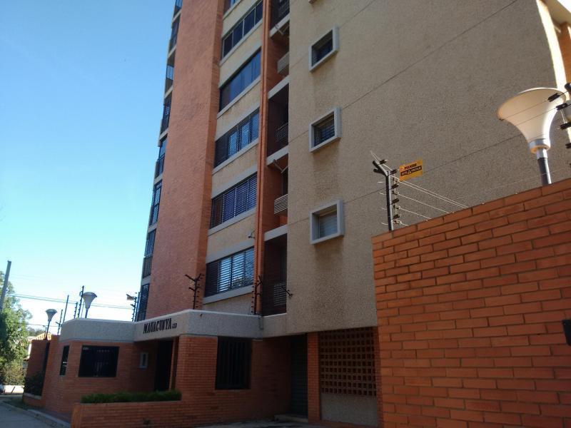 APARTAMENTO EN VENTA EN AV BARALT CODIGO MLS 1615215