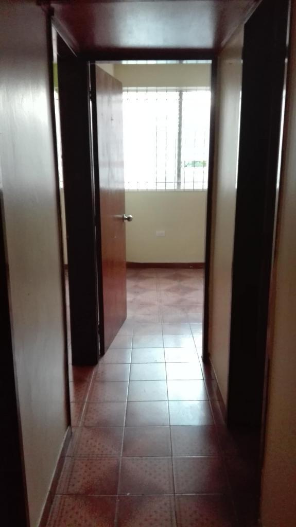 Se vende comodo apartamento en prebo