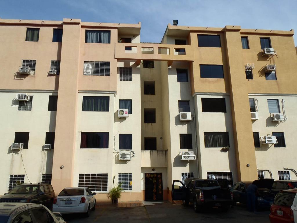 Apartamento en Venta, practico de 65 m2, buena distribución, en Paraparal