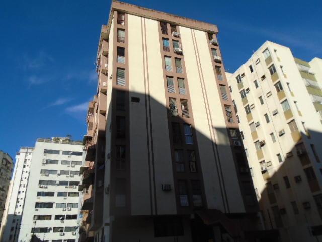 Apartamento en venta Urb. Prebo I Rent a House