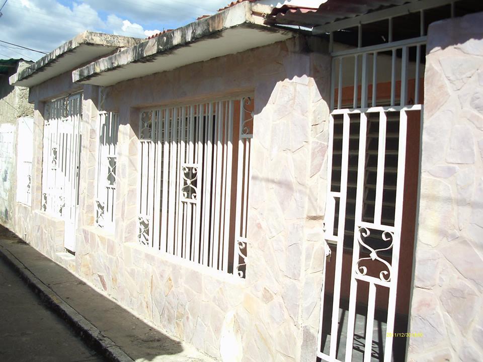 Se vende hermosa casa en Jose Felix Ribas