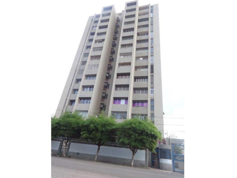 VENDO LINDO APARTAMENTO EN SECTOR LA ESTRELLA MLS 1619466