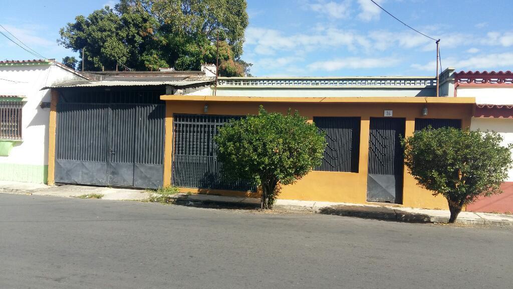 Vendo Casa en Bejuma Av Bermudez Muy Com