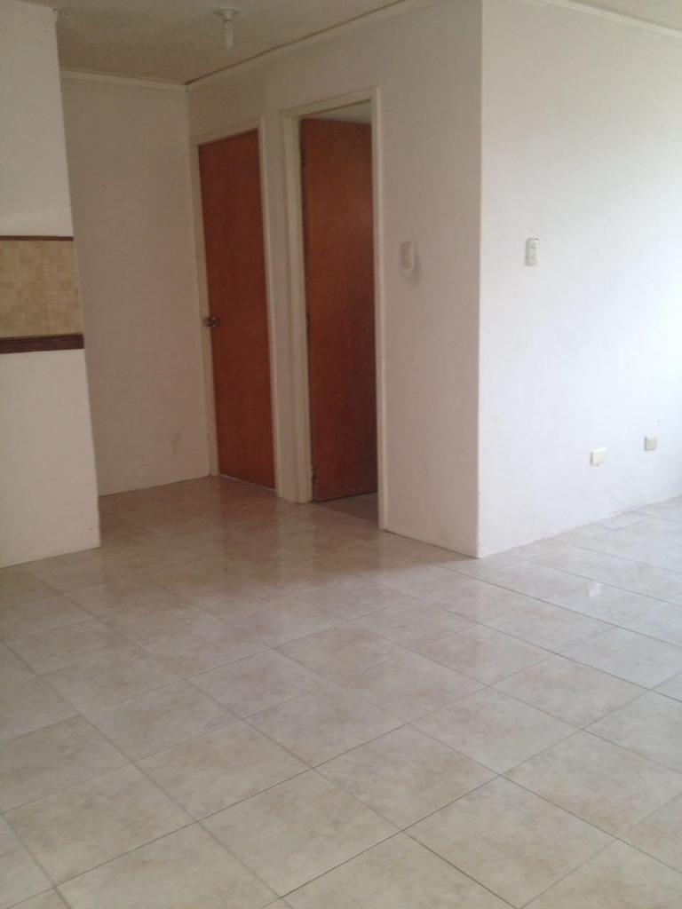Vendo apartamento en urb Tulipan primer piso