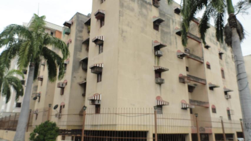 Apartamento en Venta Los Chaguaramos Av Fzas Aereas