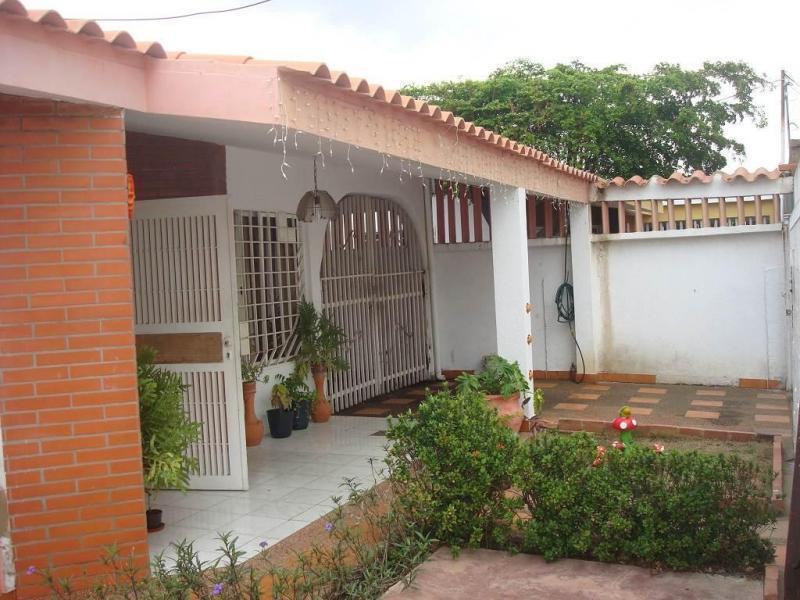 Vendo Casa en La Macandona MLS 1619415