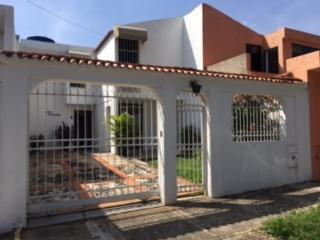 Venta Casa La Esmeralda  Edo.  Cod.flex1619067 ihd