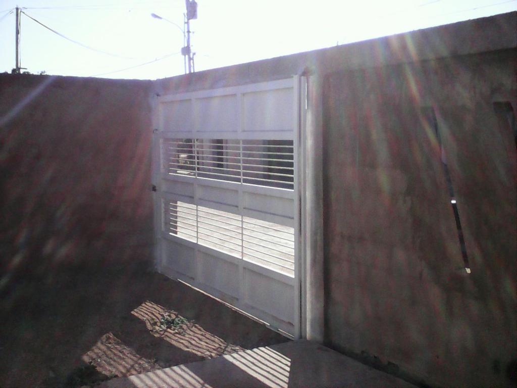 SE VENDE CASA EN LA RITA ES NEGOCIBLE OFERTE