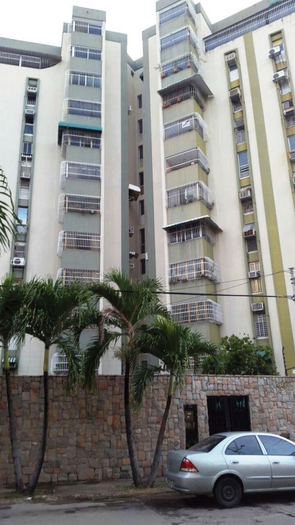 CG Consultores ofrece en venta, Apartamento en San Isidro, Maracay