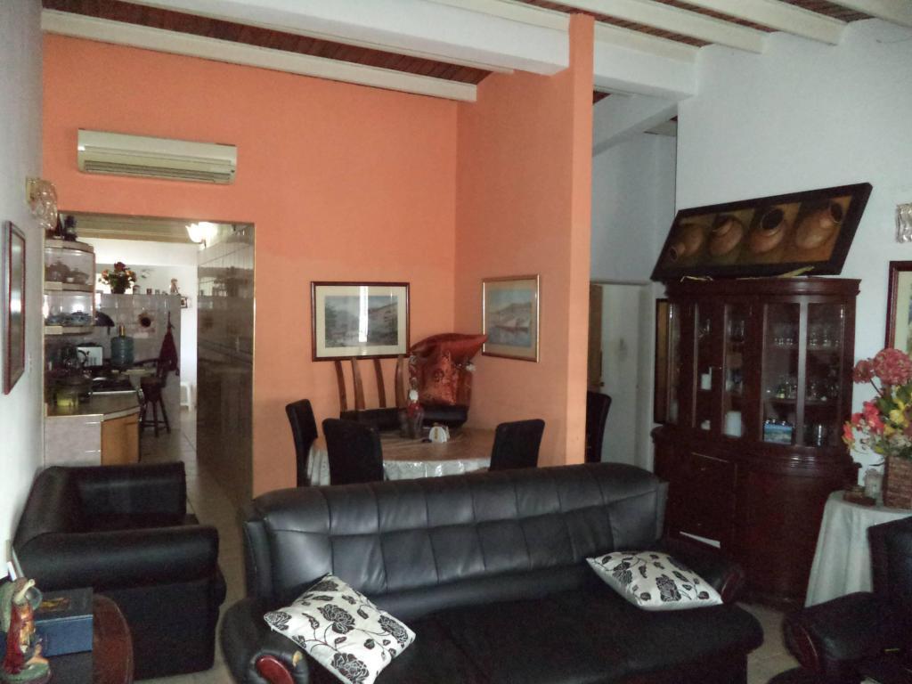 Hermosa y Cómoda Casa en Venta La Mora Cabudare