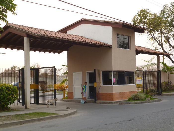 23.700.000 inicial Calicanto OFERTA TOWNHOUSE EN VENTA A ESTRENAR CESION EN