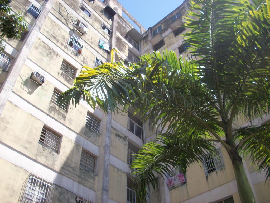 Vendo Apartamento en La Urb. Kerdell precio de oportunidad