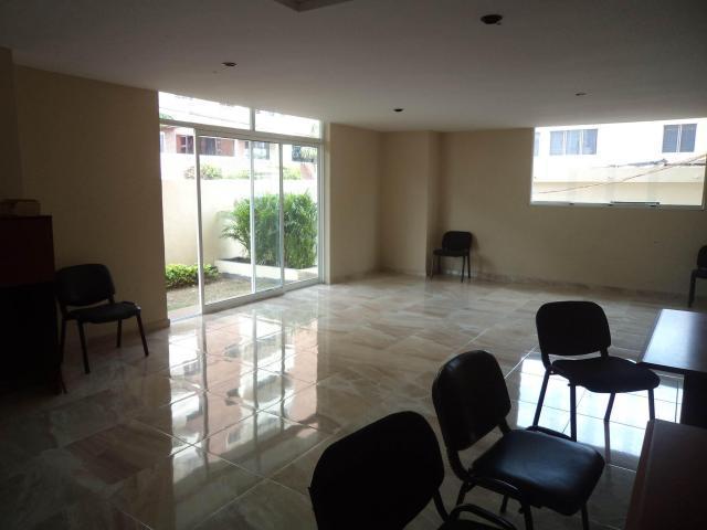 vende Cómodo apartamento a estrenar ubicado en zona privilegiada del este de Barquisimeto