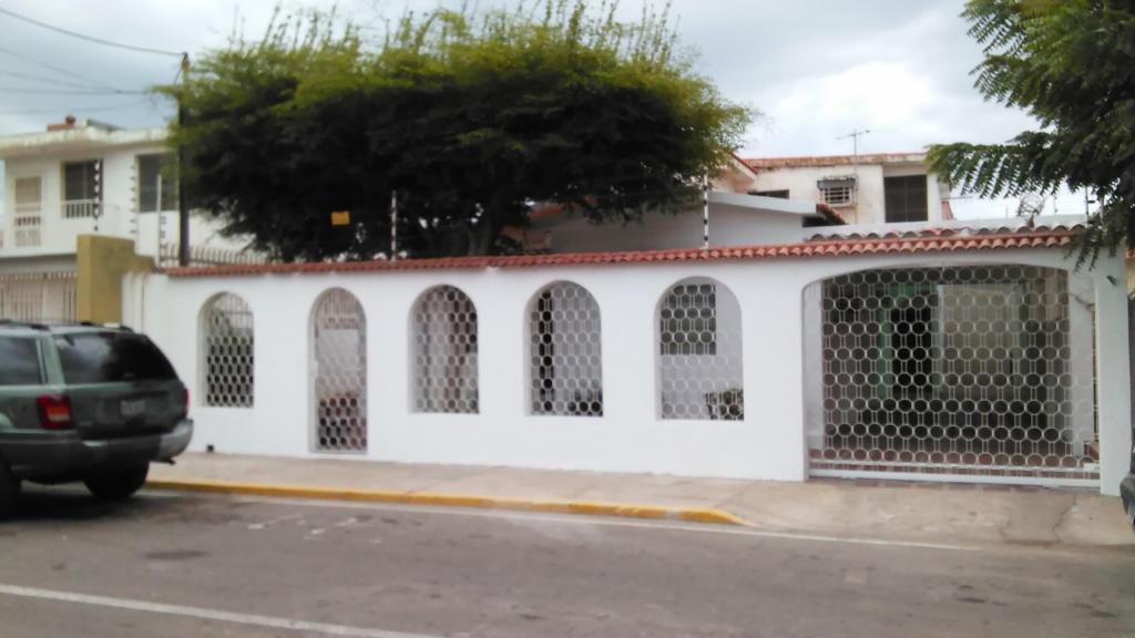 Se Alquila Casa Quinta con todas sus instalaciones en Tierra Negra