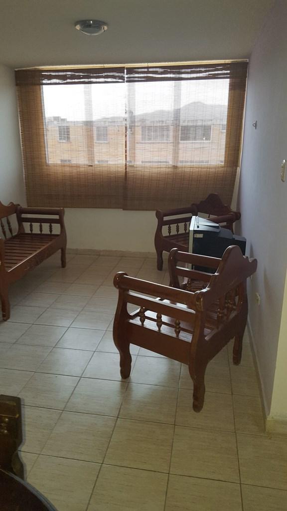 se vende bello apartamento EN SAN DIEGO TULIPAN