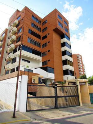 Bello Apartamento Equipado 57 M², Edificio Residencias Tepui Caribe Lecheria