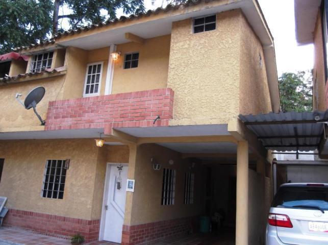 Vendo Townhouse en