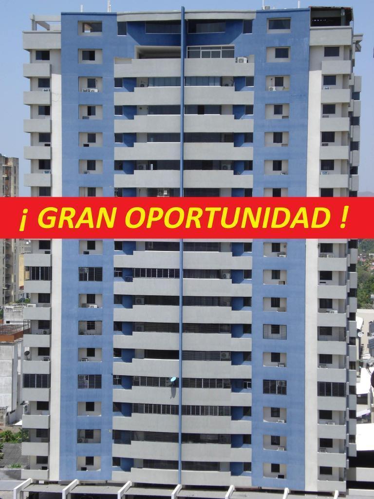 Apartamento en venta en el Centro, Maracay, Estado