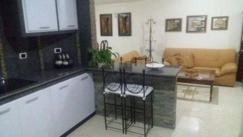 BELLA CASA EN VENTA MARANORTE CODIGO MLS 173969