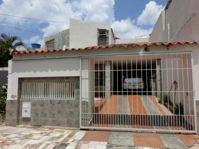 Casa en Venta en La Esmeralda   codflex1612212