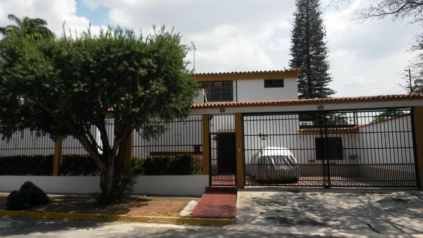 CASA EN VENTA LOMAS DEL ESTE  EDO.  163832 rag