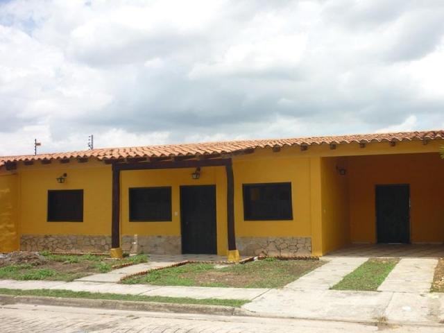 Casa en venta en  en 85.000.000Bs MLS 171323 Ana Mena 04244148237