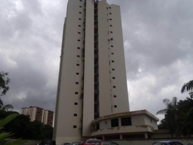 Apartamento en Venta Valles de Camoruco  Estado  RentAHouse Codflex 1612144