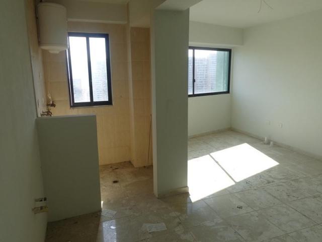 Apartamento en Venta Valles de Camoruco  Estado  RentAHouse Codflex 1617385