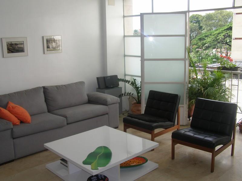 Ventilado e iluminado apartamento en venta 97 mts Los Palos grandes