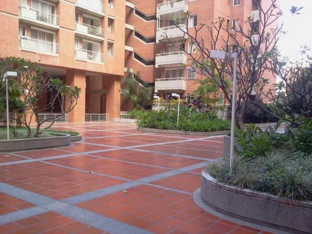 Bello y cómodo apartamento en Boleita