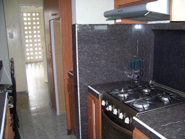 En Venta Cómodo y Amplio Apartamento enMonteserino. Municipio San Diego Edo. . CodFlex 176392