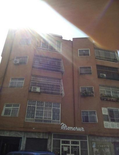 Apartamento en venta en AV Lecuna