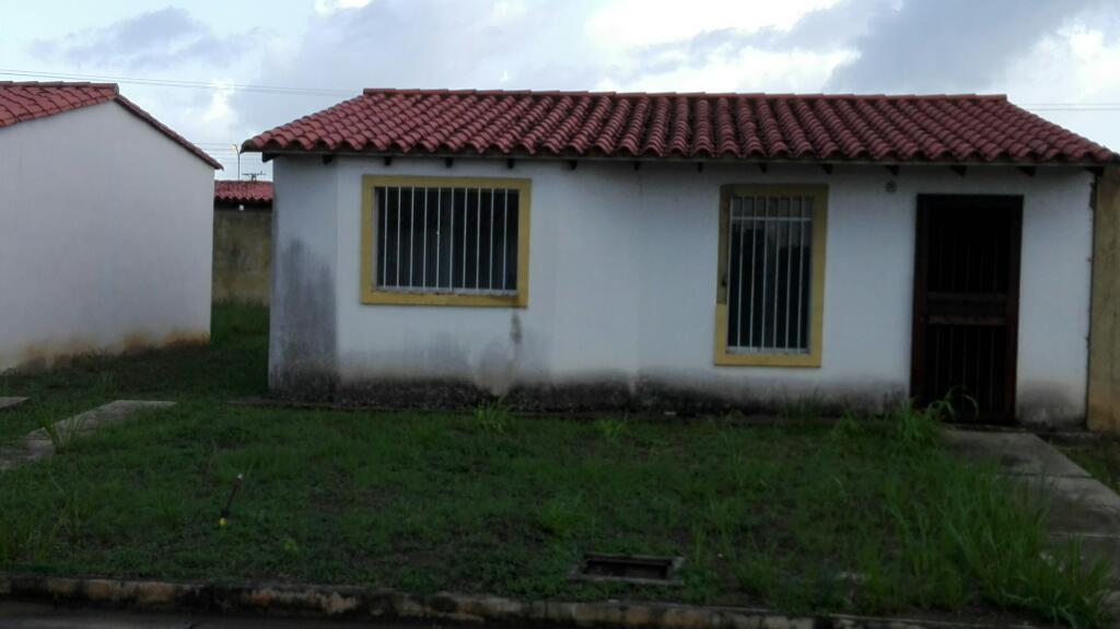 Vendo Casa en Los Apamates a