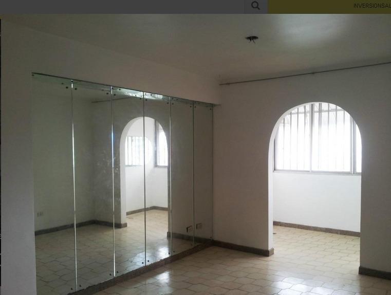 Apartamento en venta, AV Fuerzas Armadas