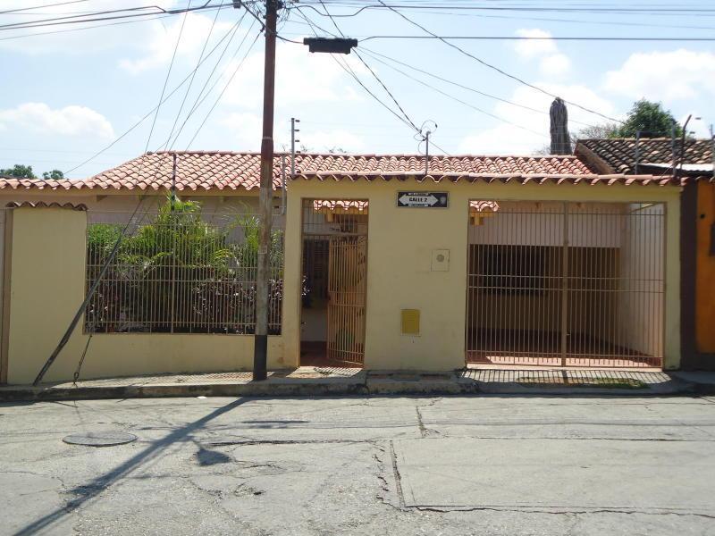 Venta de casa muy bonita y espaciosa!