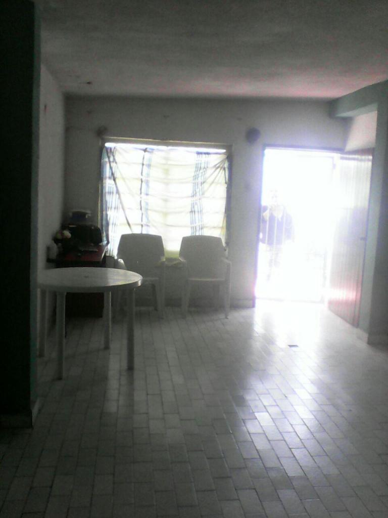 Vendo casa en Urb Fundacion Mendoza