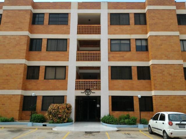 Apartamento en Venta Bayona, Avenida Milagro Norte  177159