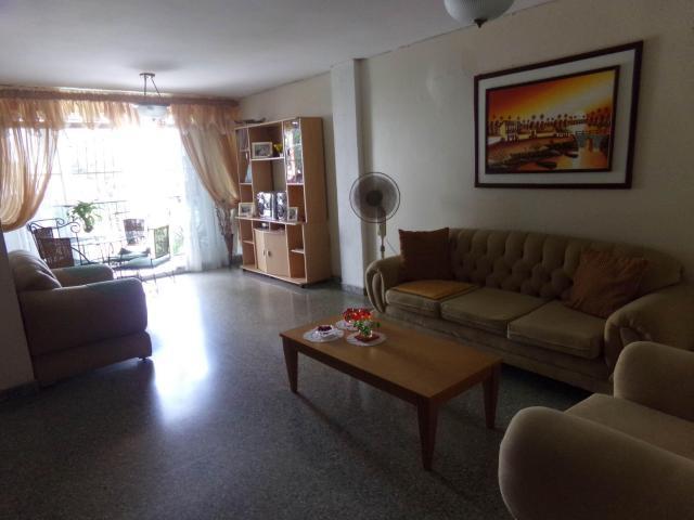 Venta de apartamento en los guayabitos