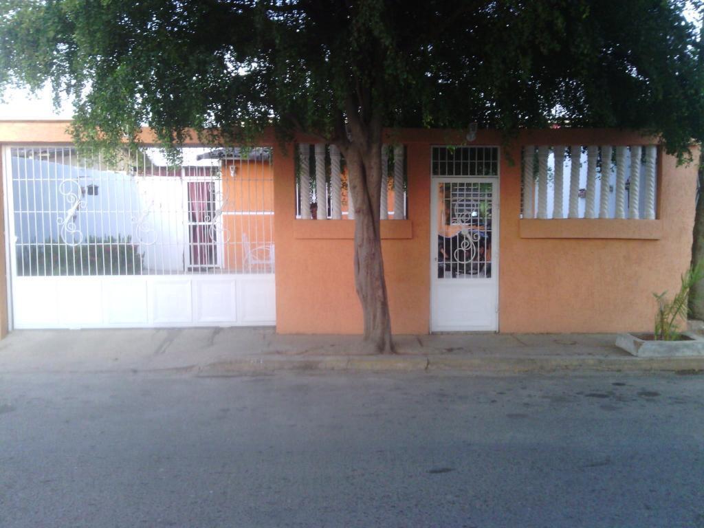 Vendo Casa en Urb Los Samanes