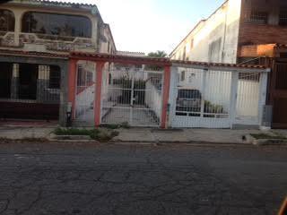 Se Vende Casa en Parral SDC206