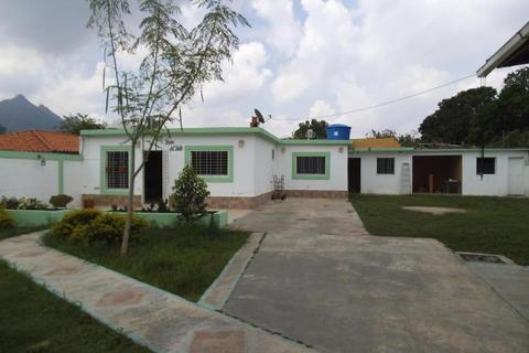 Casa en Venta Pueblo de  Estado  RentAHouse Codflex 176566