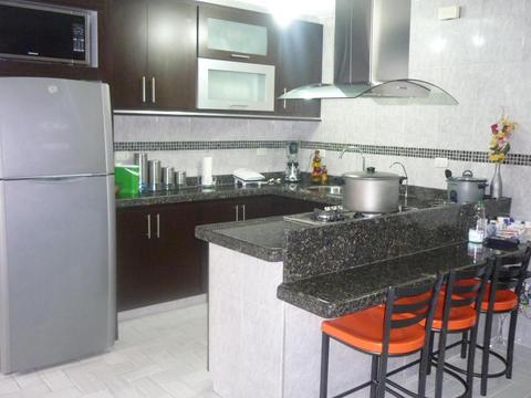 Vendo Bello Apartamento en Residencia Centenario 04166098594/ 04161341381