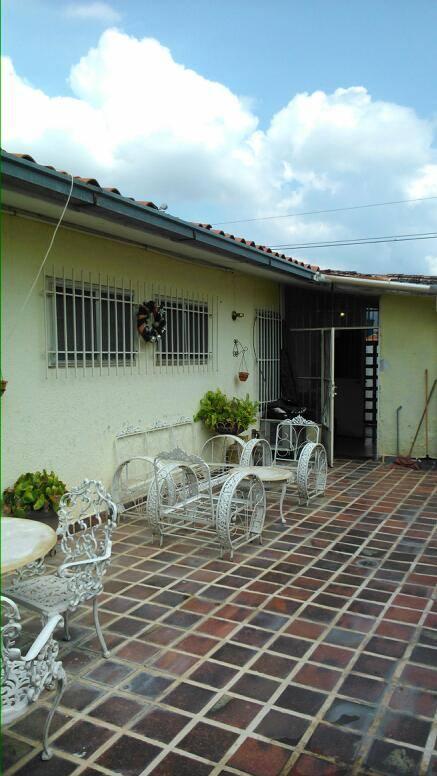 venta casa en  el morro nac110 josmaryskygroup