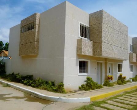 Townhouse Venta Villa Genesis Sector Sabaneta